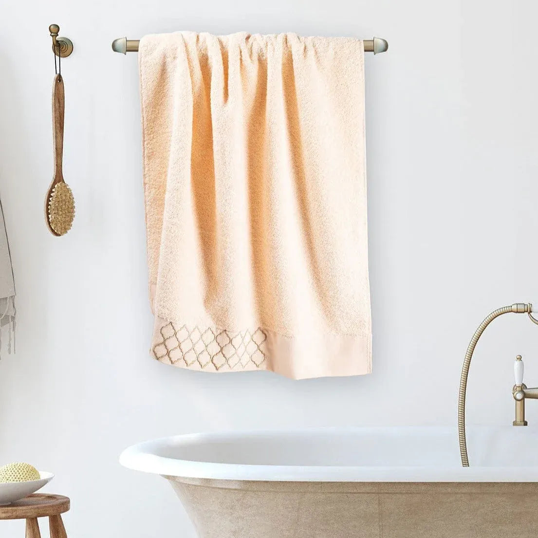 Picasso Towel - Pastoral Ares Bath | Color : Solo Mon