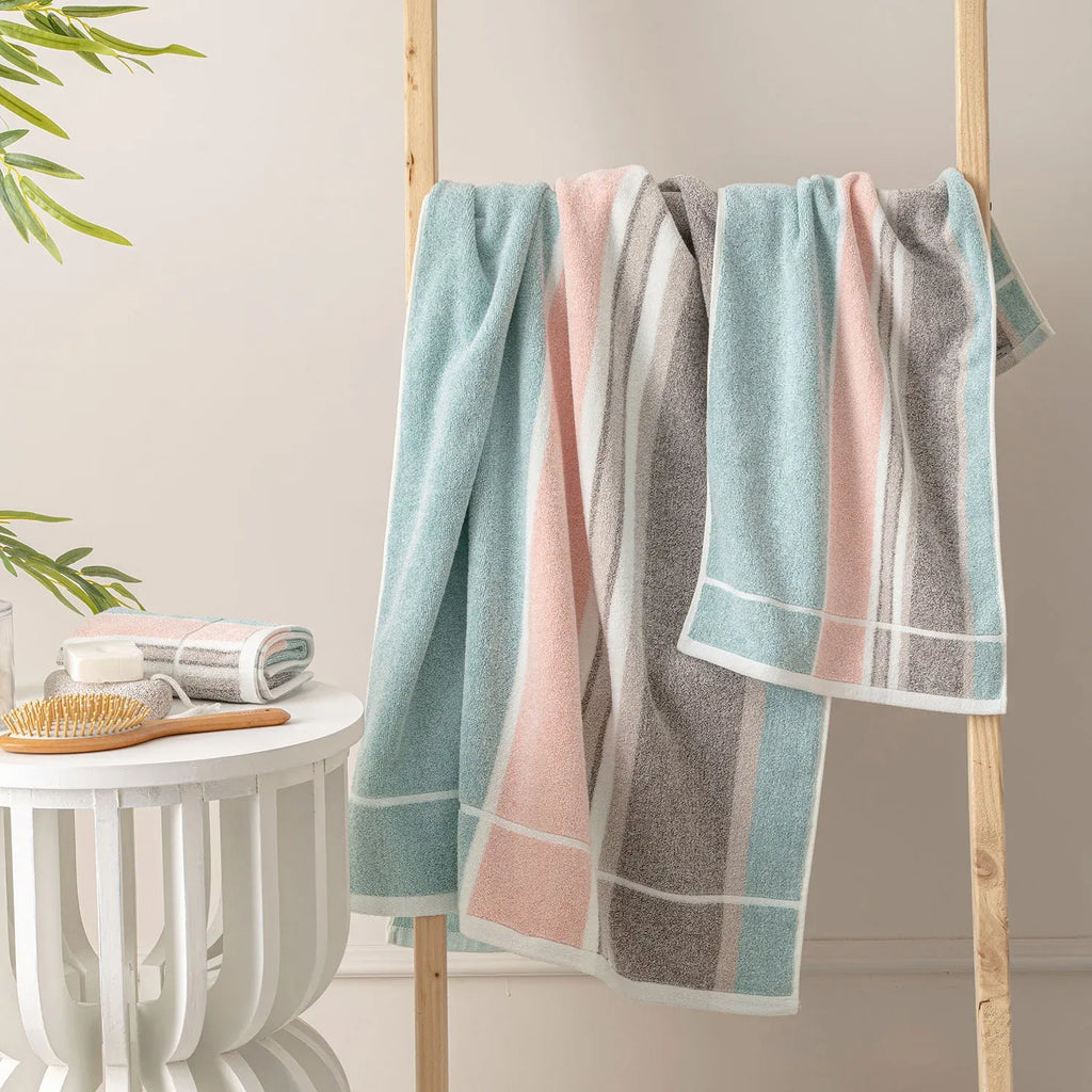 The Bamboo Bath Towel – Lightweight Luxury with Superior Absorbency | Color : Blue 05