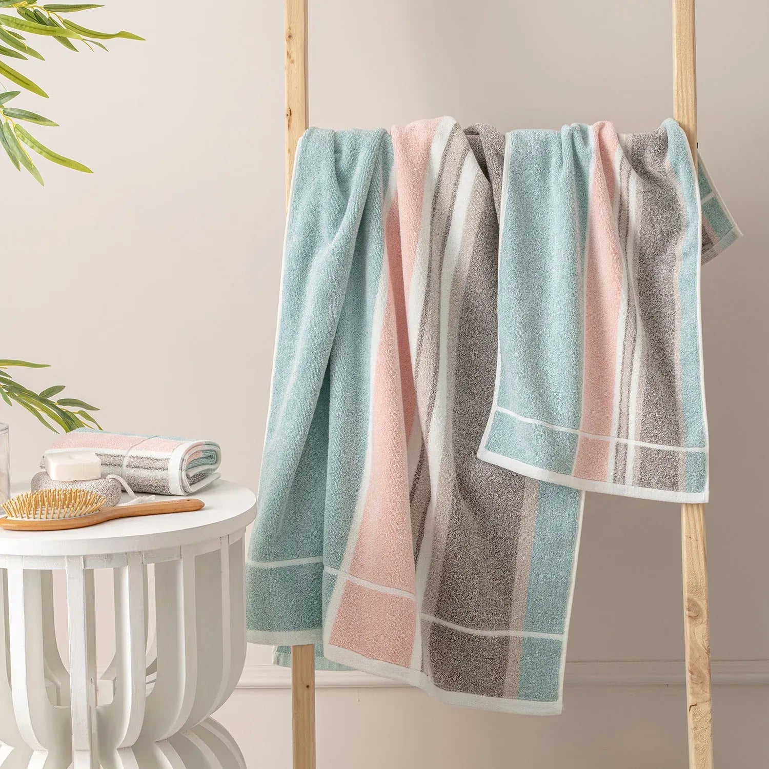 The Bamboo Bath Towel – Lightweight Luxury with Superior Absorbency | Color : Blue 05