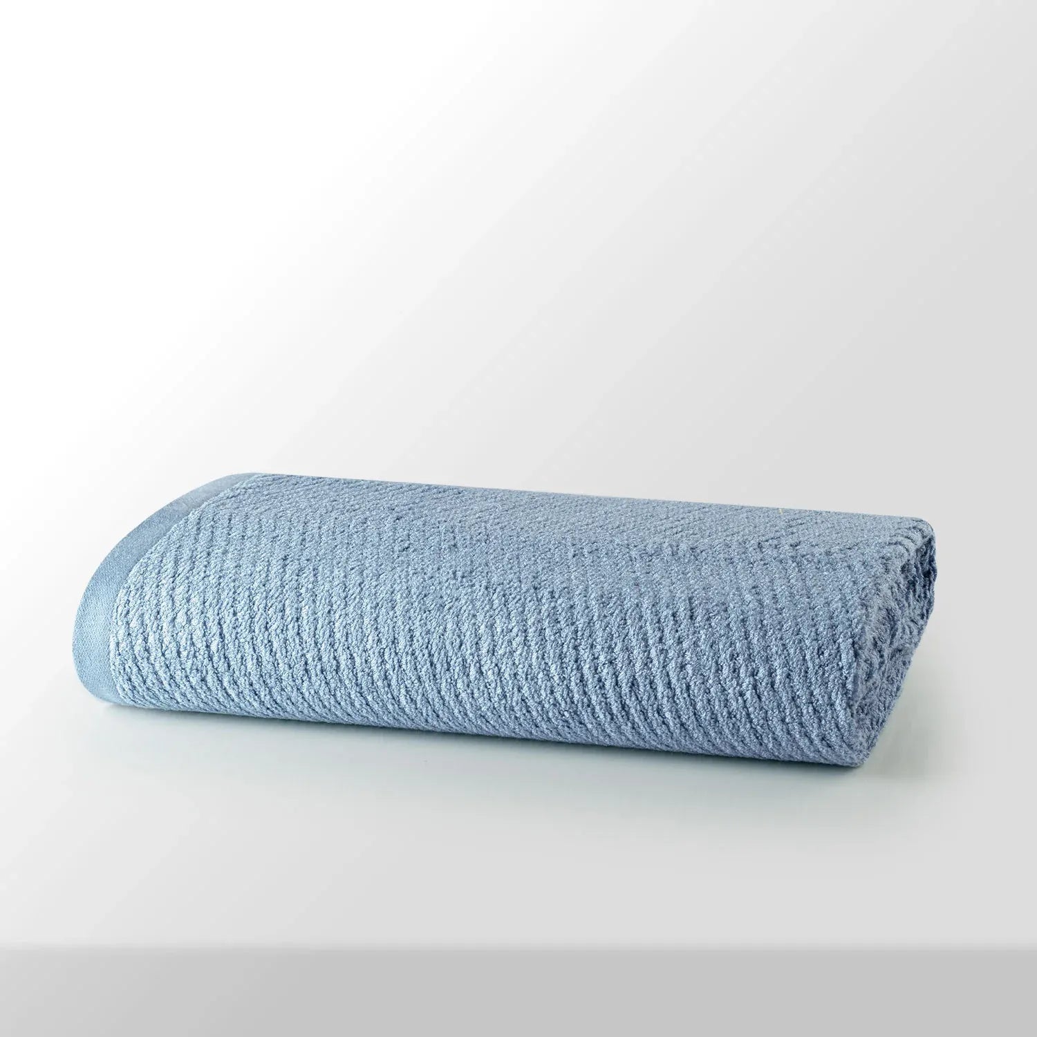 The Bamboo Bath Towel – Lightweight Luxury with Superior Absorbency | Color : Blue 04