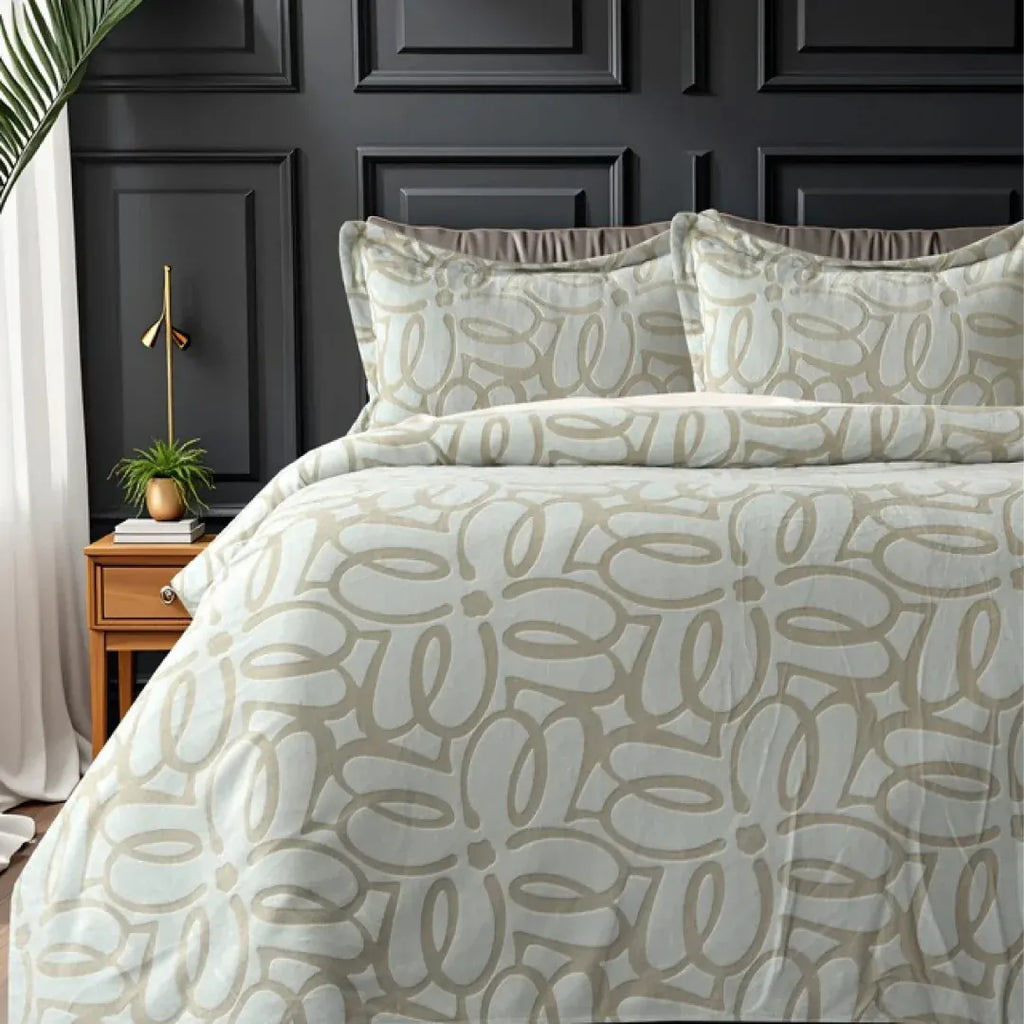 Florida Imagica King Size Warm Bedsheet for Winter with Pillow Covers - Velvet Pattern - Signature Burnout Technique Florida