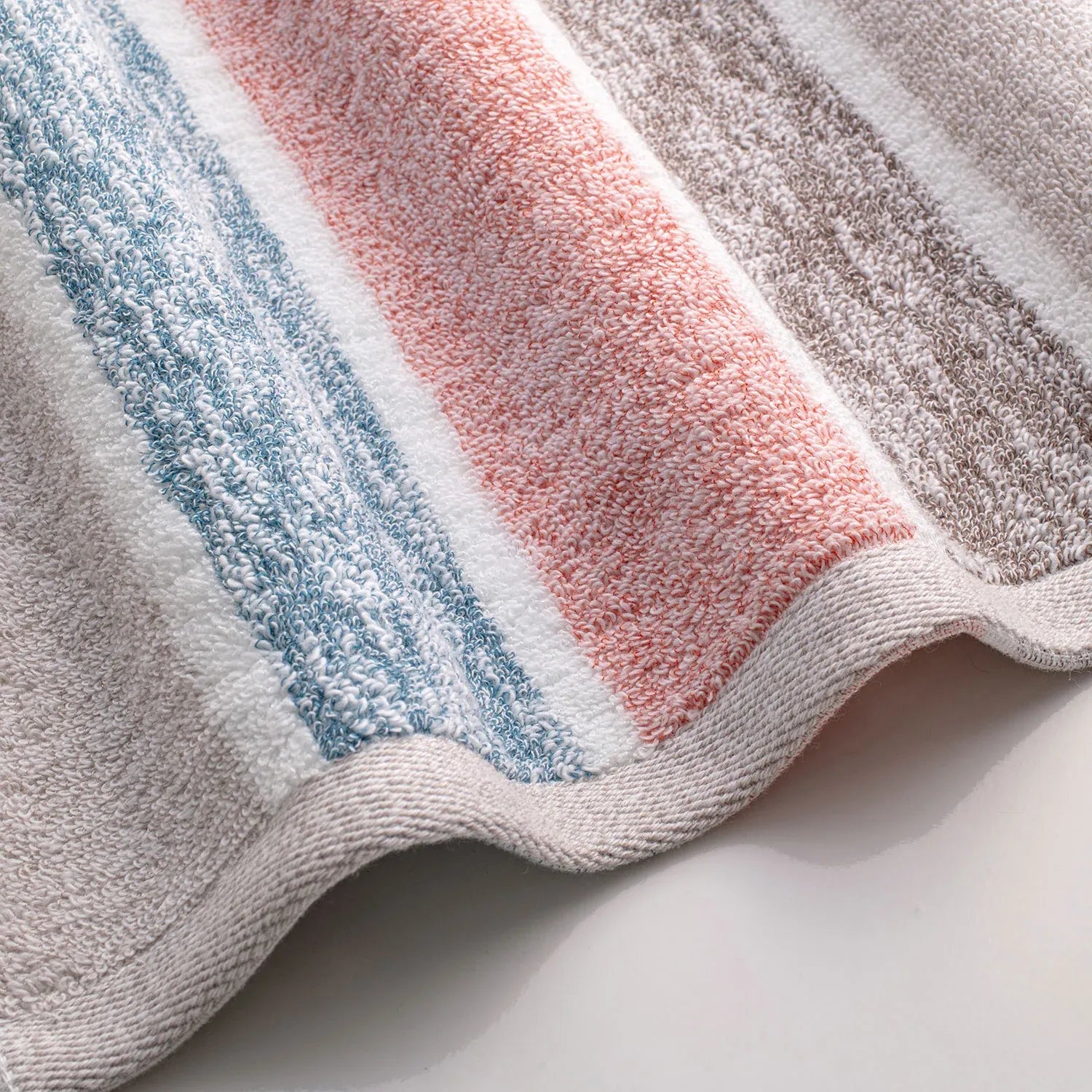 The Bamboo 2 Pcs Hand Towel – Ultra-Absorbent Elegance for Everyday Use| Color : Pink 06