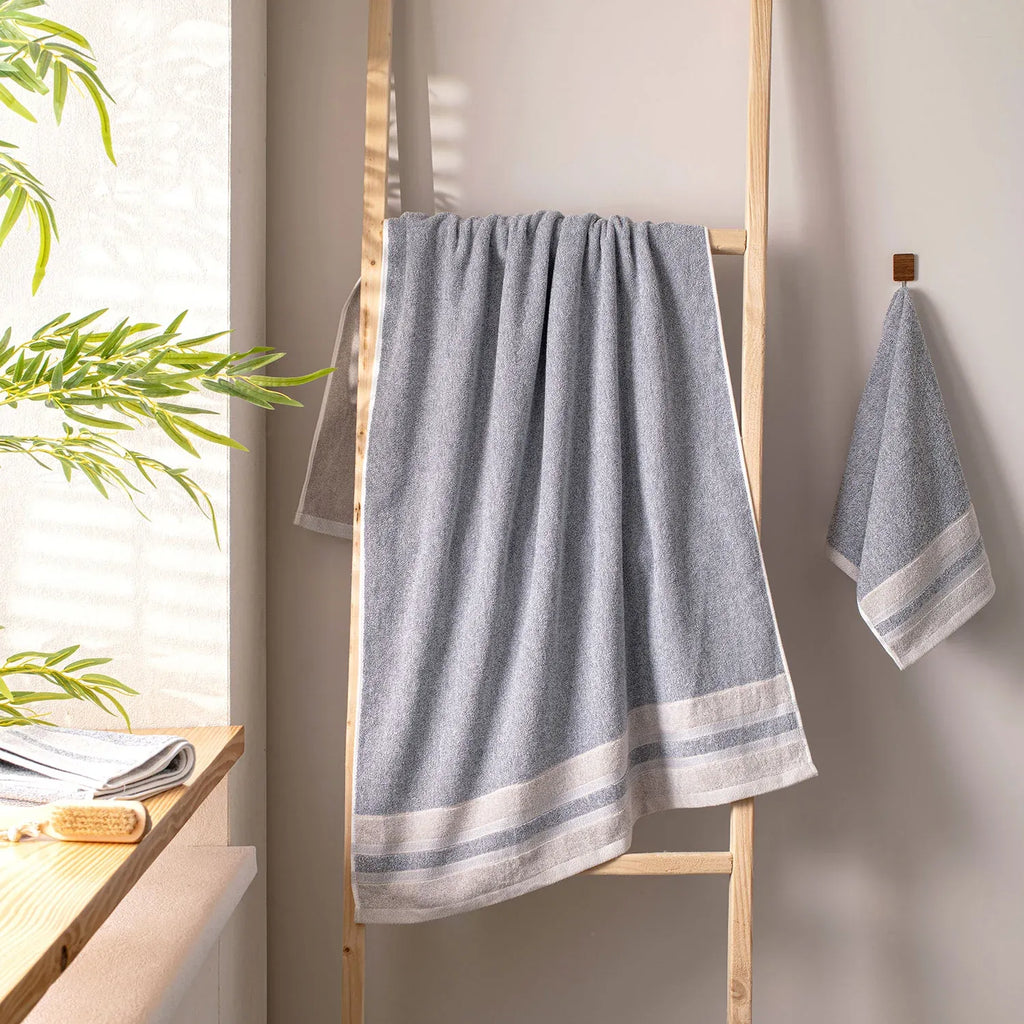 100% Luxury Cotton Bath Towel - Pure Indulgence | Color : Grey 01
