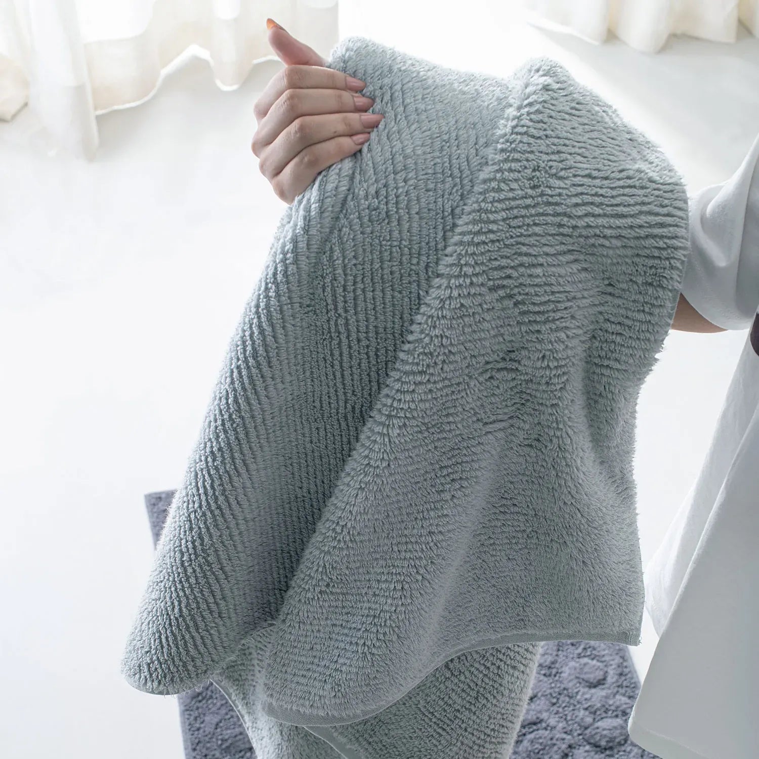 Earth Cotton Bath Towels - 100% Cotton Towels | Color : Silver