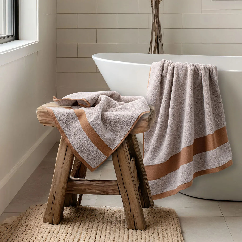 100% Luxury Cotton Bath Towel - Pure Indulgence | Color : Off-White 04