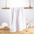 Picasso Towel - Passion Lisa Bath | Color : White