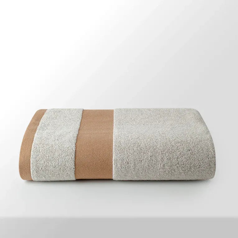 100% Luxury Cotton Bath Towel - Pure Indulgence | Color : Off-White 04