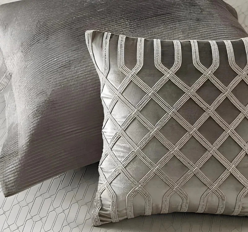 Anna Simona - Nouveau 7 Pcs Velvet Duvet Ensemble (Grey)