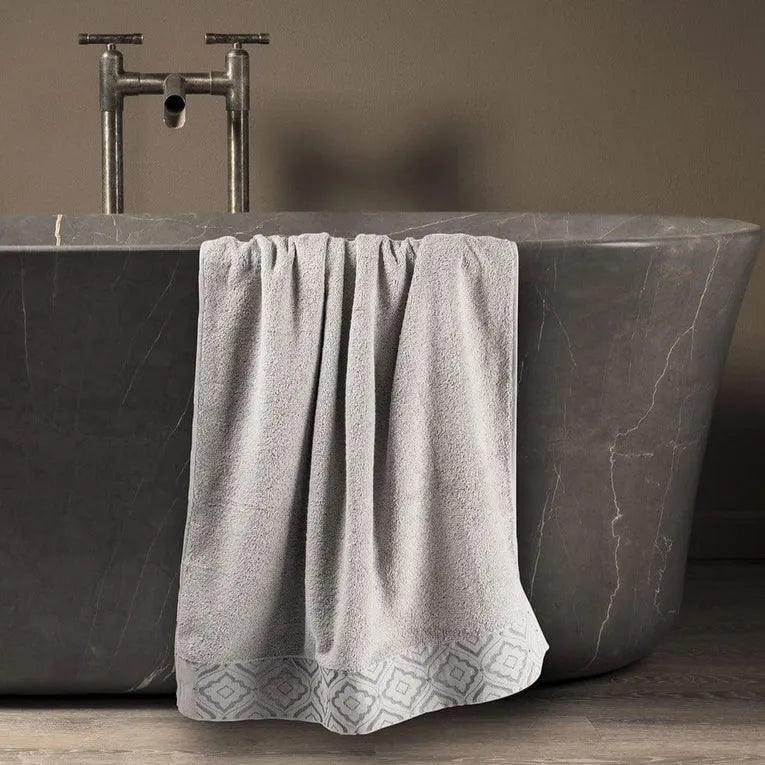 Picasso Bath Towel - Pastoral Diana | Color : Grey