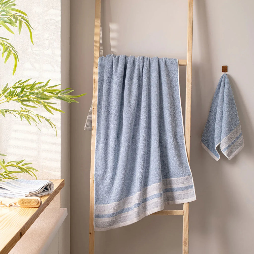 100% Luxury Cotton Bath Towel - Pure Indulgence | Color : Blue 01