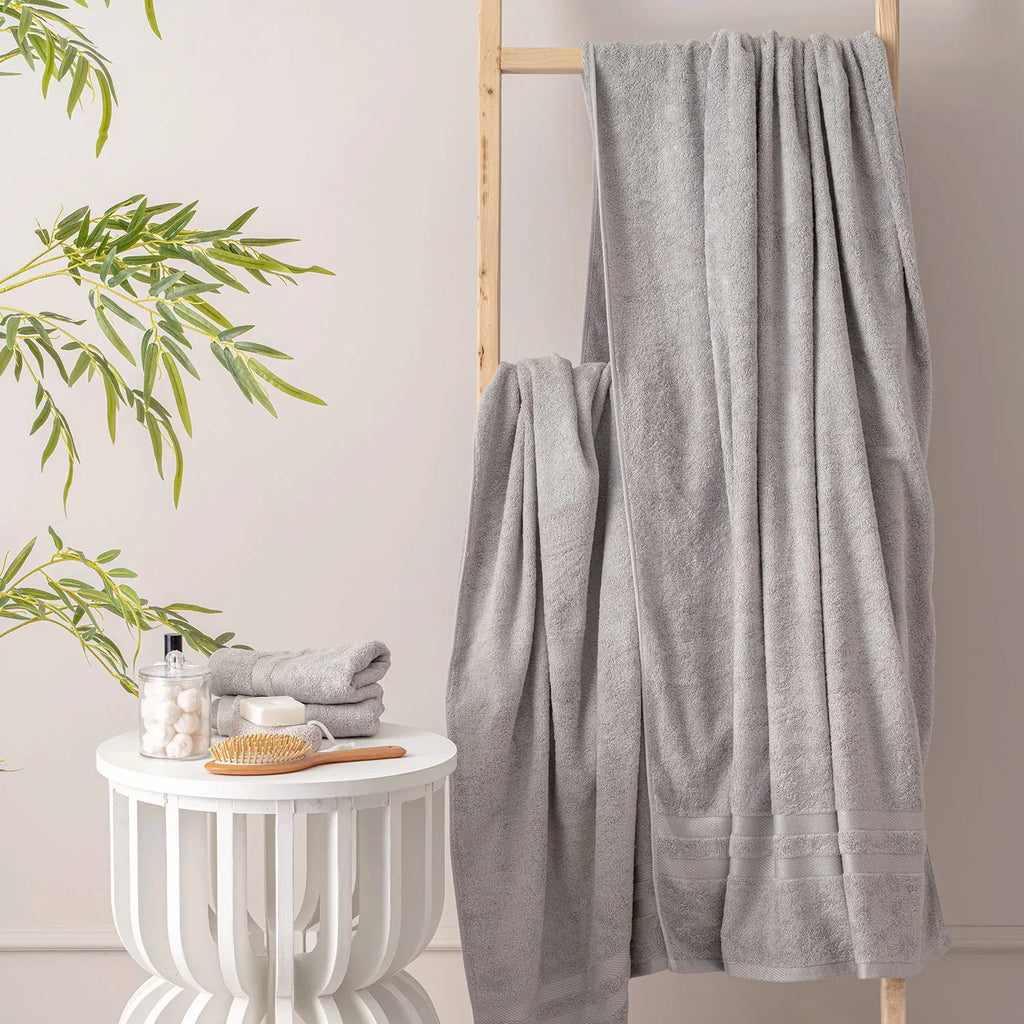 The Bamboo Beach Towel – Gentle Quick-Drying Care for Your Skin | Color : Dark Grey 03