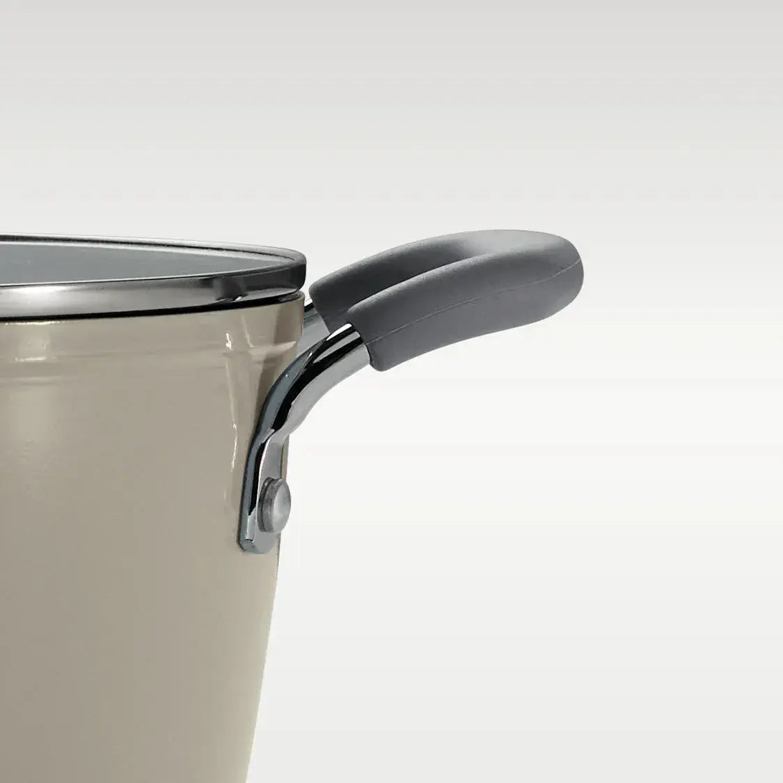 Velo Forged Casserole 24 cm - Sand Tramontina