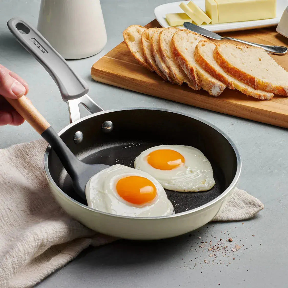 Velo Forged Fry Pan - Sand Tramontina