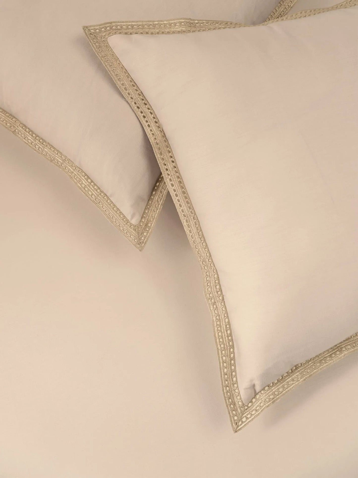 CHANTILLY-BISCOTTI KING BED SHEET SET | 1 KING BEDSHEET, 2Pcs PILLOW COVERS