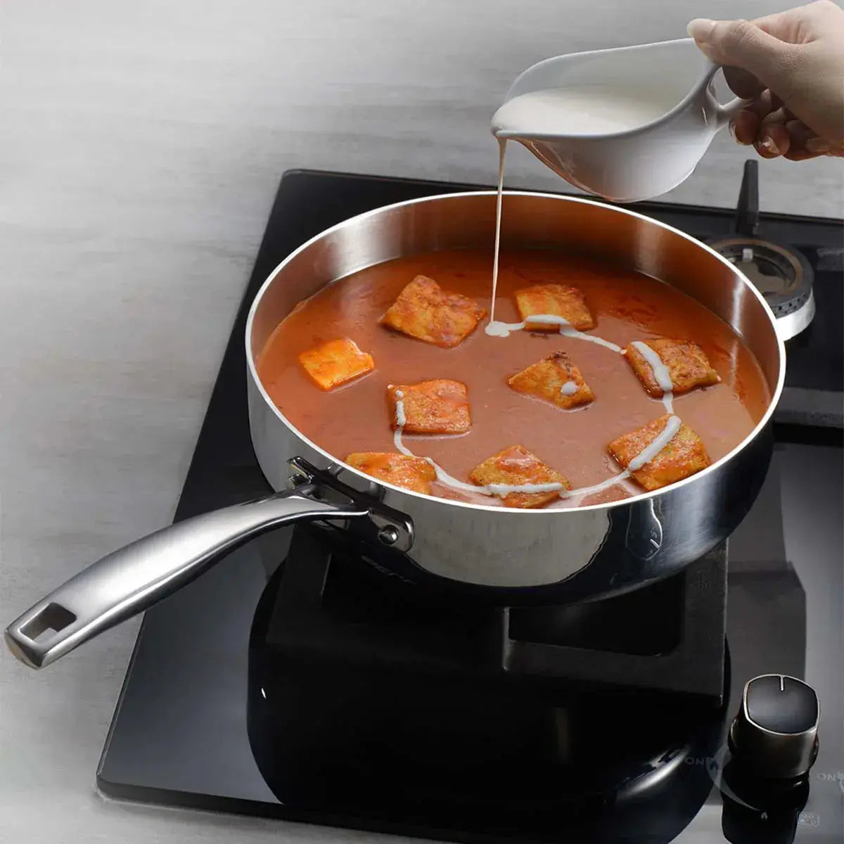 Aeion 24cm Triply Deep Sauté Pan with SS Lid Tramontina