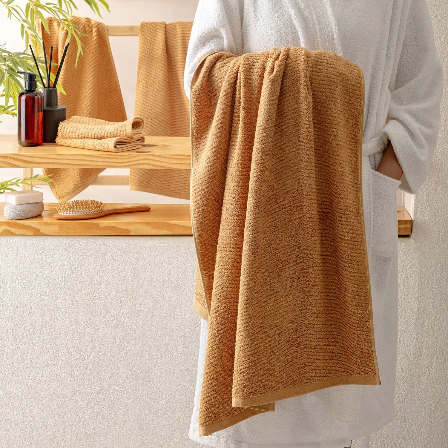 The Bamboo Bath Towel – Lightweight Luxury with Superior Absorbency | Color : Brown 04