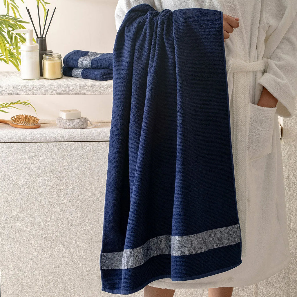 The Bamboo Bath Towel – Lightweight Luxury with Superior Absorbency | Color : Navy 01