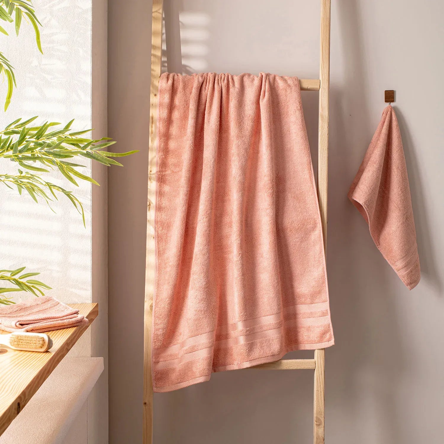 The Bamboo Bath Towel – Lightweight Luxury with Superior Absorbency | Color : Orange 03