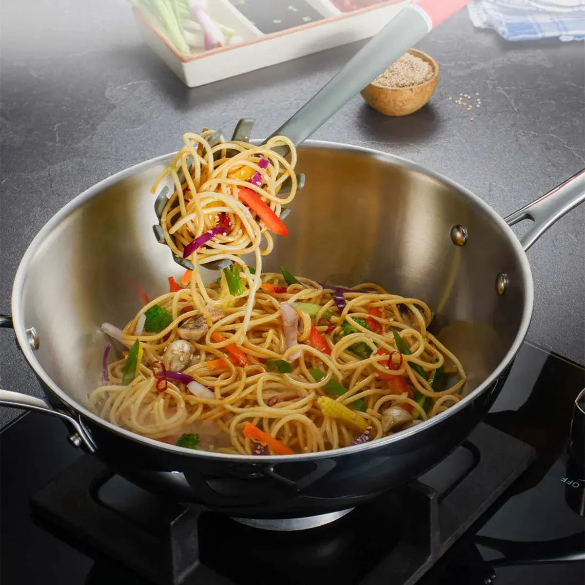 Aeion 26cm Triply Wok with SS Lid Tramontina