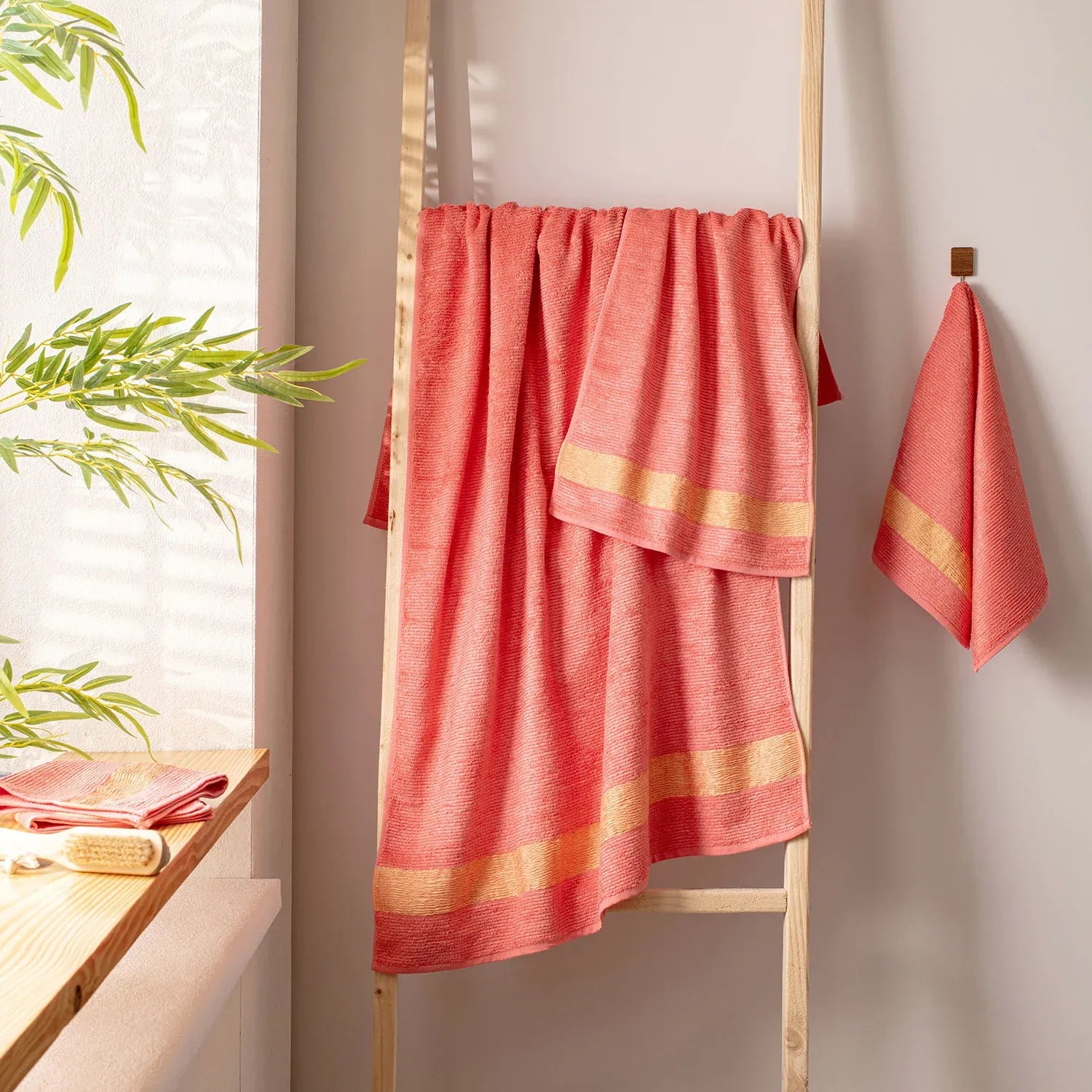 The Bamboo Bath Towel – Lightweight Luxury with Superior Absorbency | Color : Peach 01