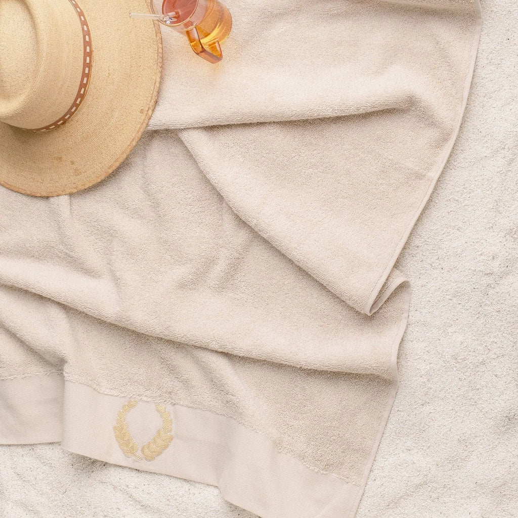 Picasso Towel - Royal Crown Bath | Color : Beige