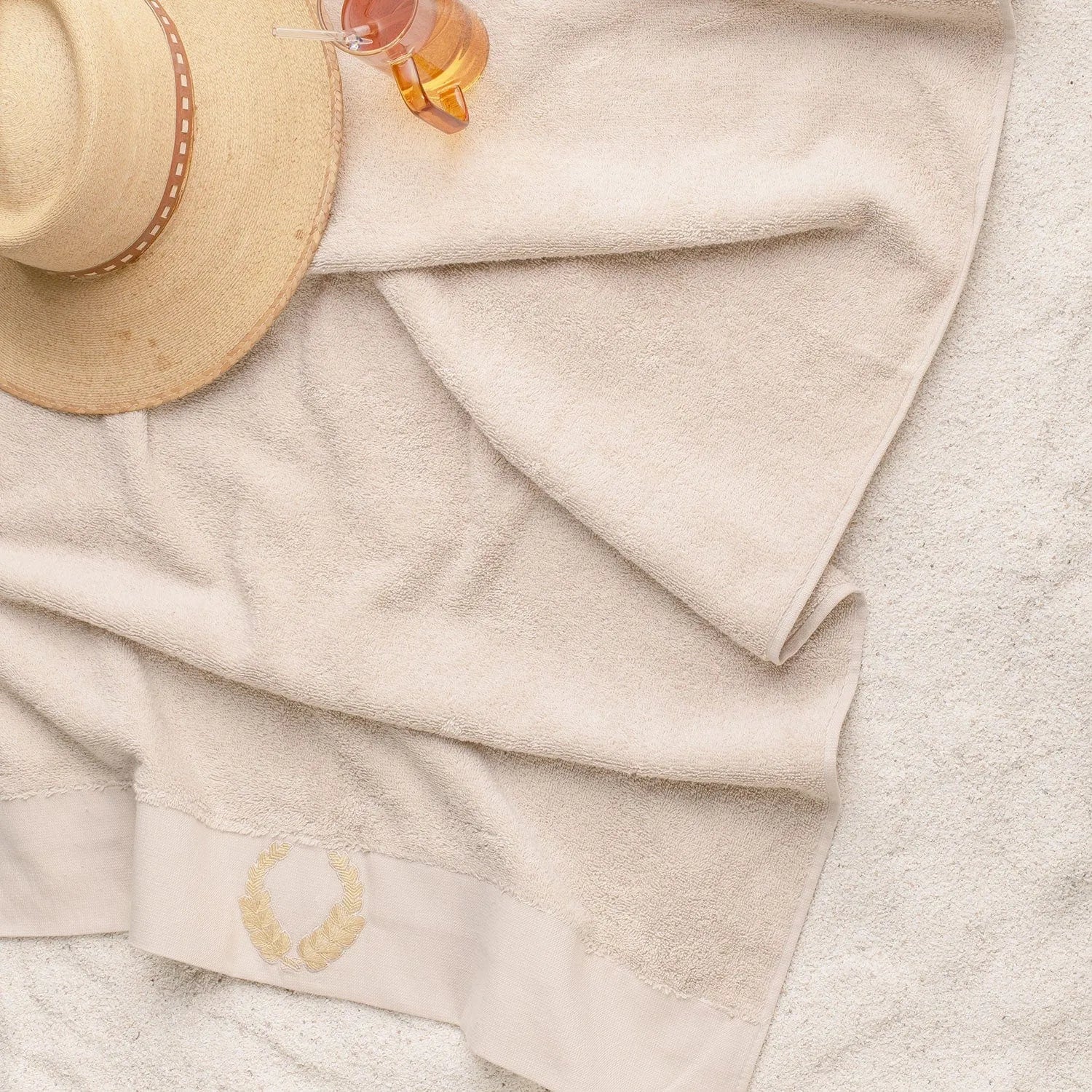 Picasso Towel - Royal Crown Bath | Color : Beige