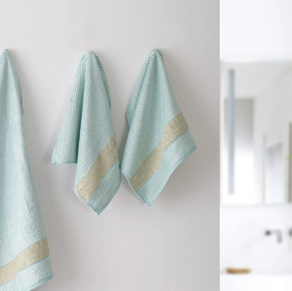 The Bamboo 2 Pcs Face Towel – Gentle Quick-Drying Care for Your Skin | Color : Light Blue 01