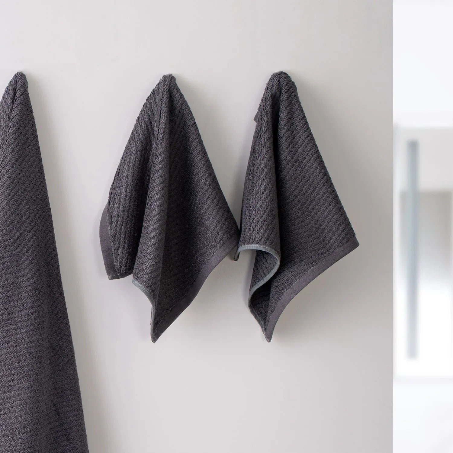 The Bamboo 2 Pcs Face Towel – Gentle Quick-Drying Care for Your Skin | Color : Grey 04