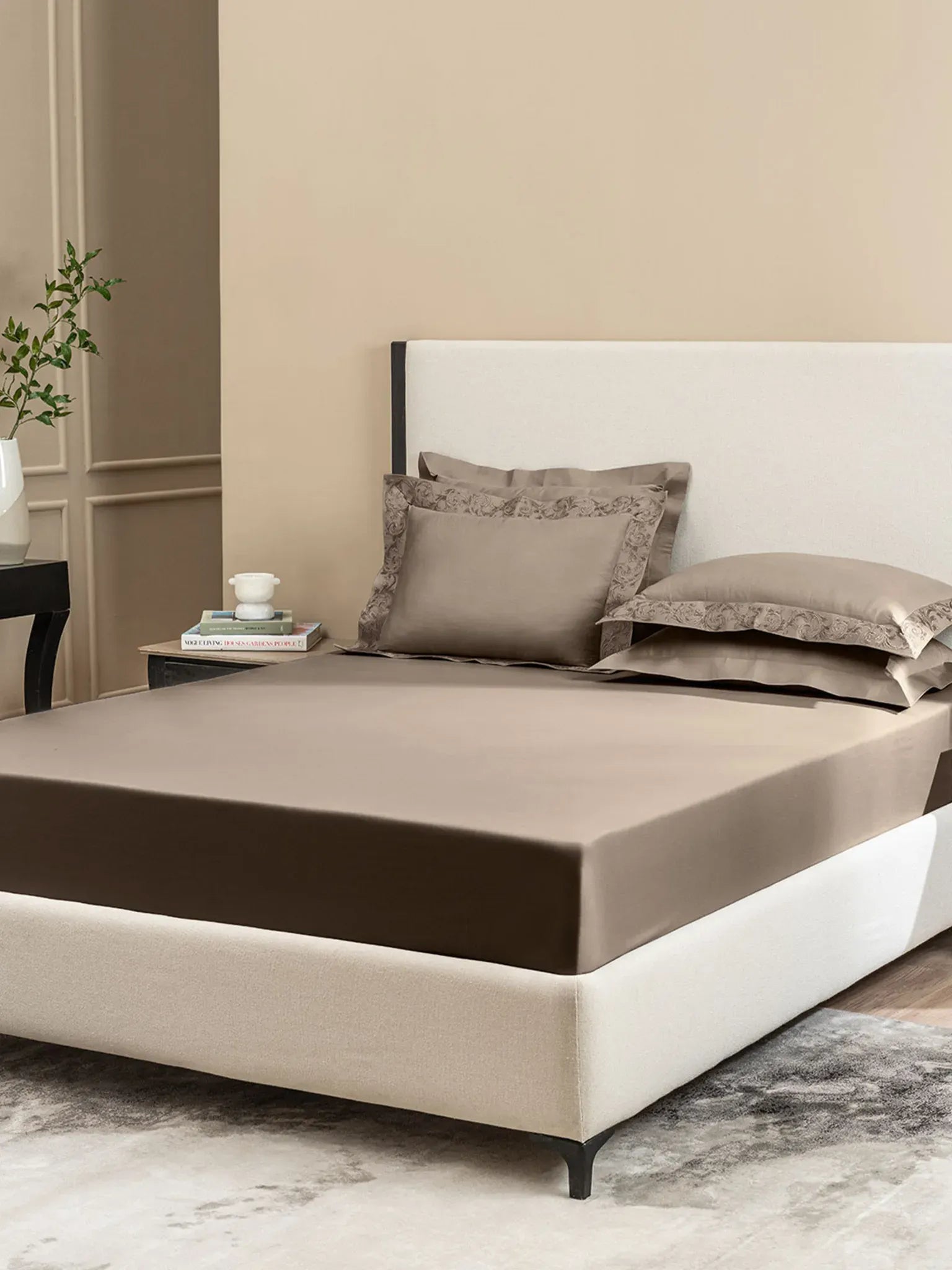 FILIGREE-SAVANNAH TAN KING BED SHEET SET| 1 KING BEDSHEET , 2Pcs PILLOW COVERS