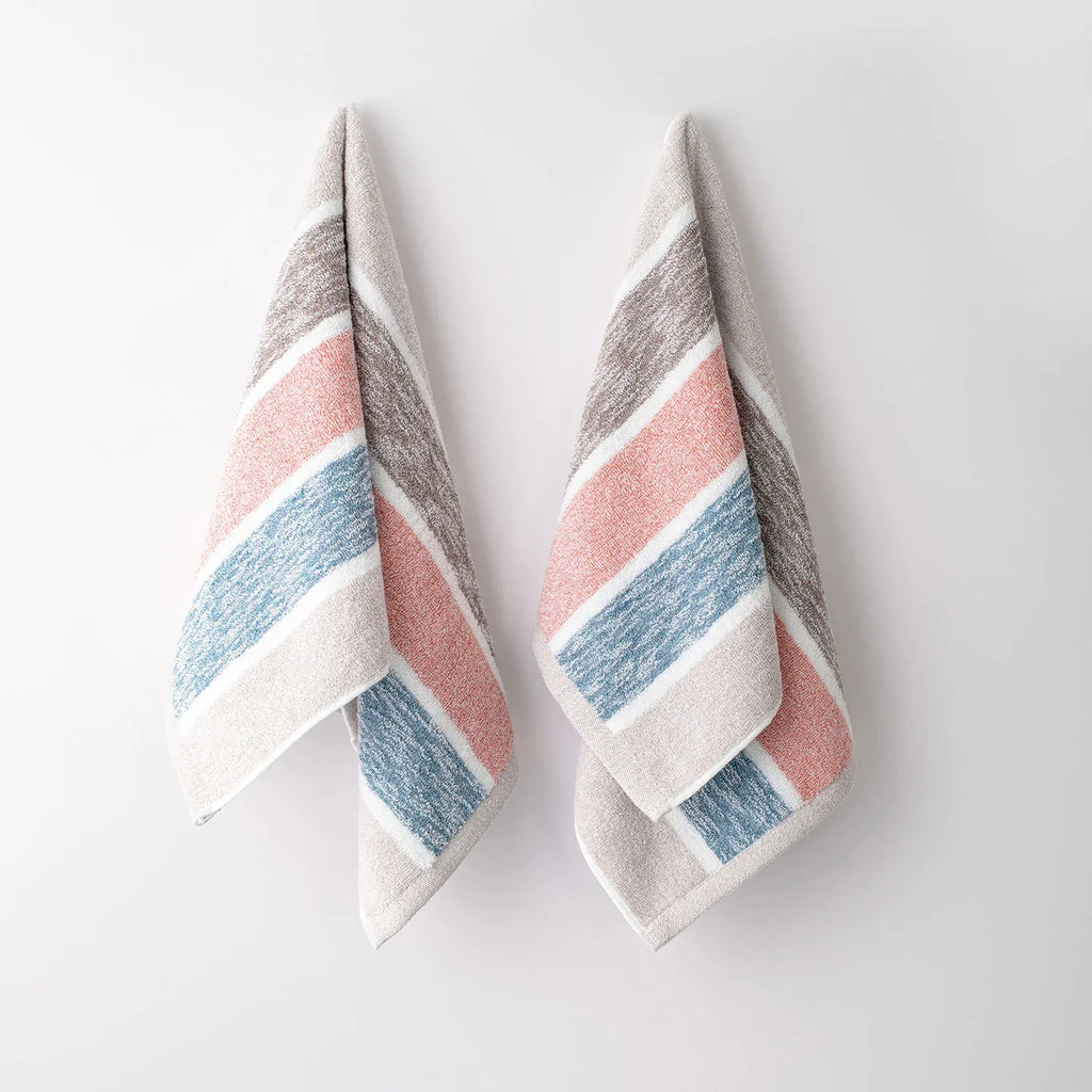 The Bamboo 2 Pcs Hand Towel – Ultra-Absorbent Elegance for Everyday Use| Color : Pink 06