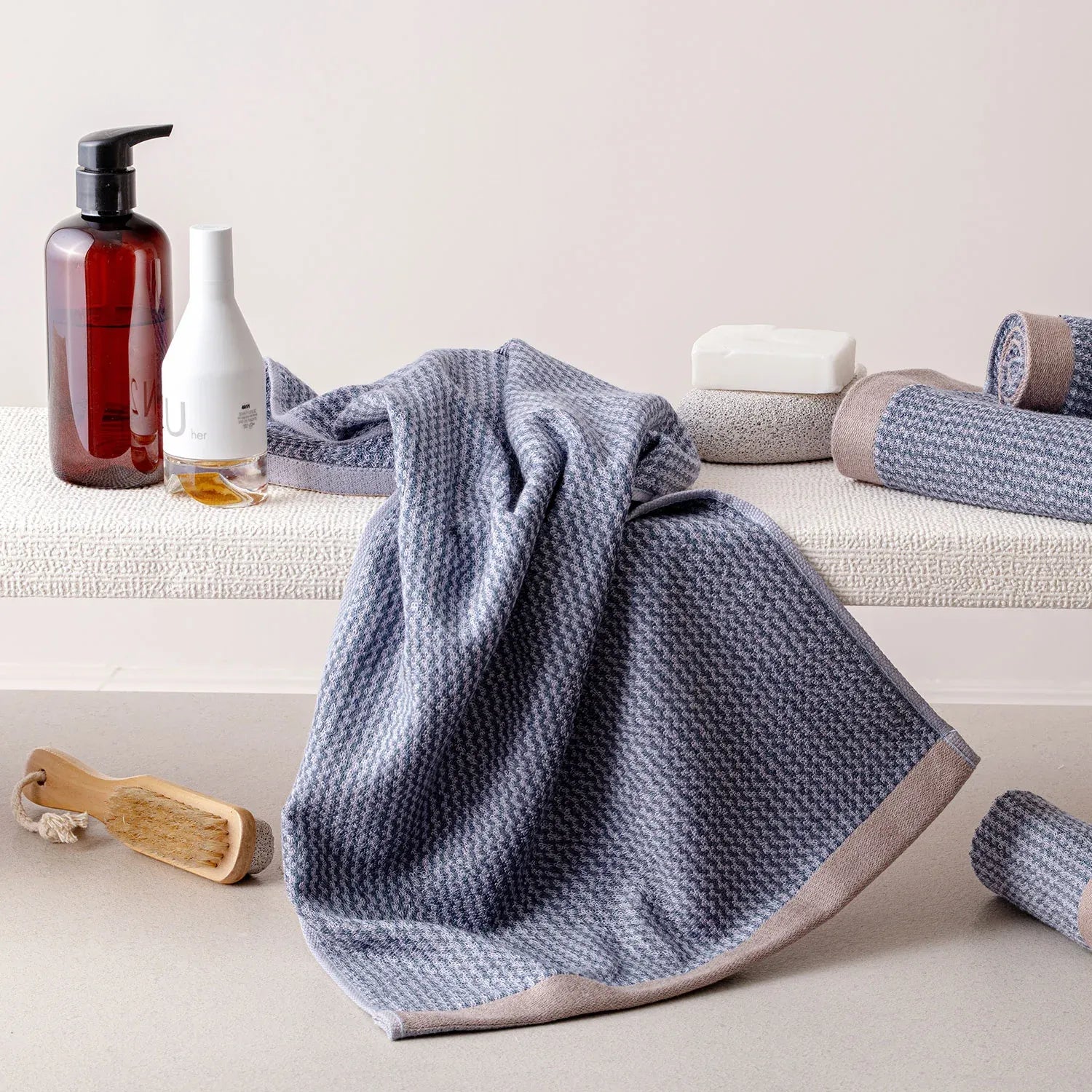 The Bamboo 2 Pcs Hand Towel – Ultra-Absorbent Elegance for Everyday Use| Color : Grey 02