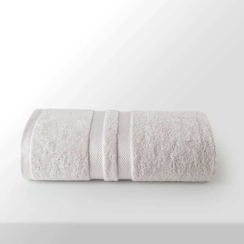 The Bamboo Bath Towel – Lightweight Luxury with Superior Absorbency | Color : Light Grey 03