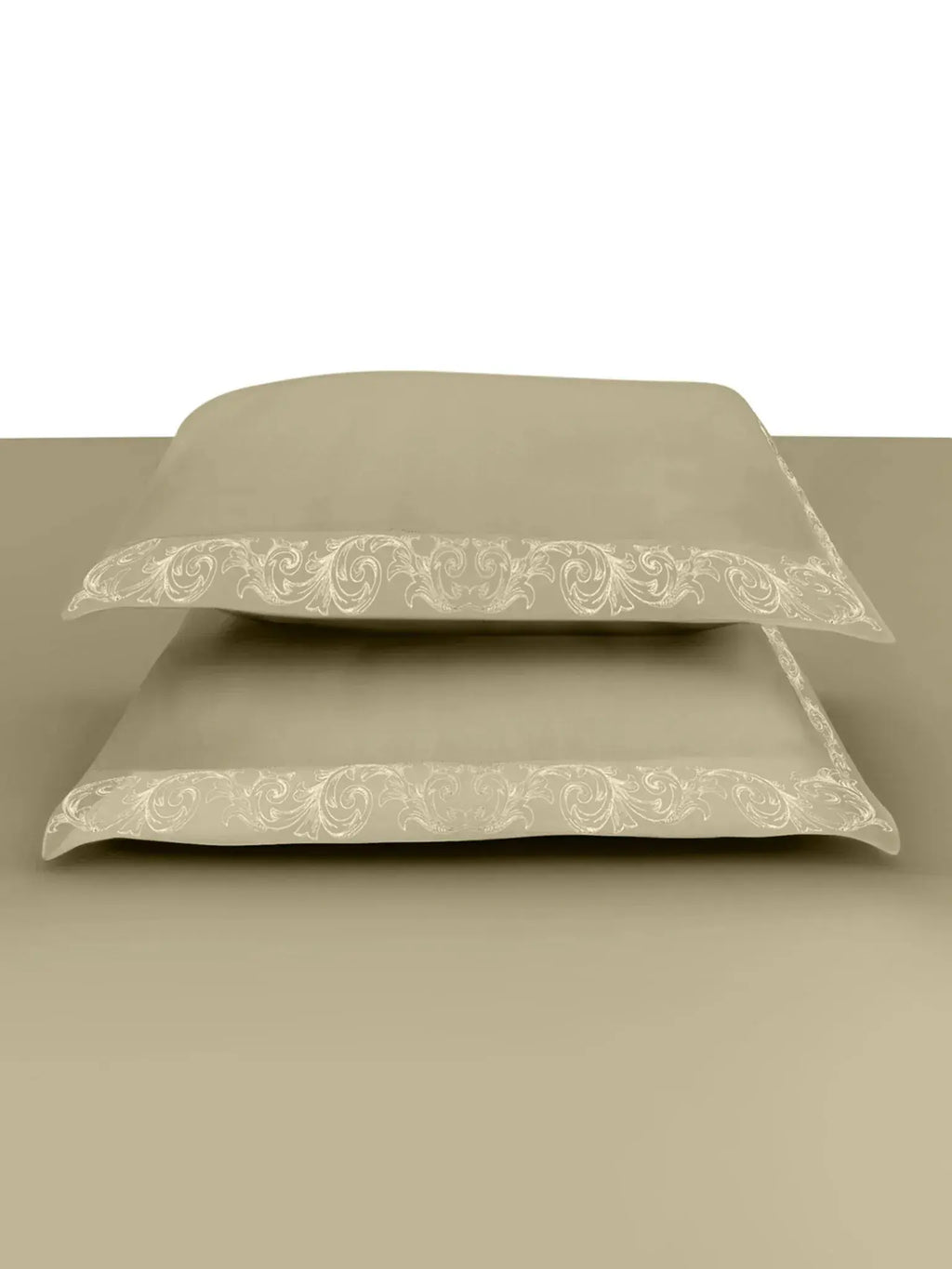 FILIGREE-FRENCH OAK KING BED SHEET SET | 1 KING BEDSHEET , 2Pcs PILLOW COVERS Sansaar A D'decor Brand