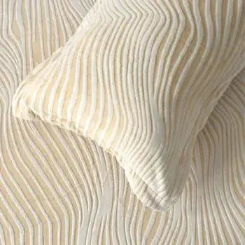 Florida Imagica King Size Warm Bedsheet for Winter with Pillow Covers - Velvet Pattern - Signature Burnout Technique Florida