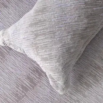 Florida Imagica King Size Warm Bedsheet for Winter with Pillow Covers - Velvet Pattern - Signature Burnout Technique Florida